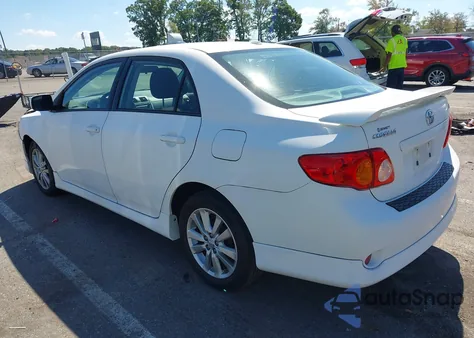 2010 Toyota Corolla S z USA, uszkodzony, nr VIN 2T1BU4EE8AC473371